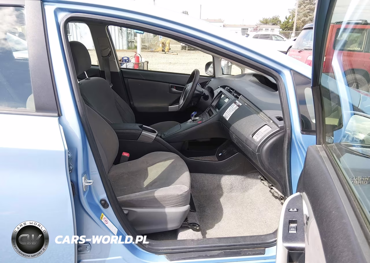 2013 Toyota Prius Plug-In VIN:JTDKN3DP0D3044233 - 5