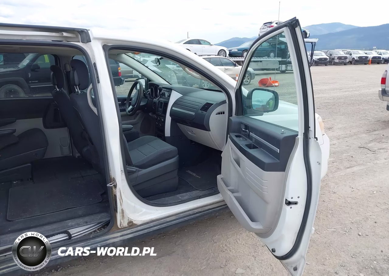 2010 Dodge Grand Caravan Se VIN:2D4RN4DE1AR341035 - 5