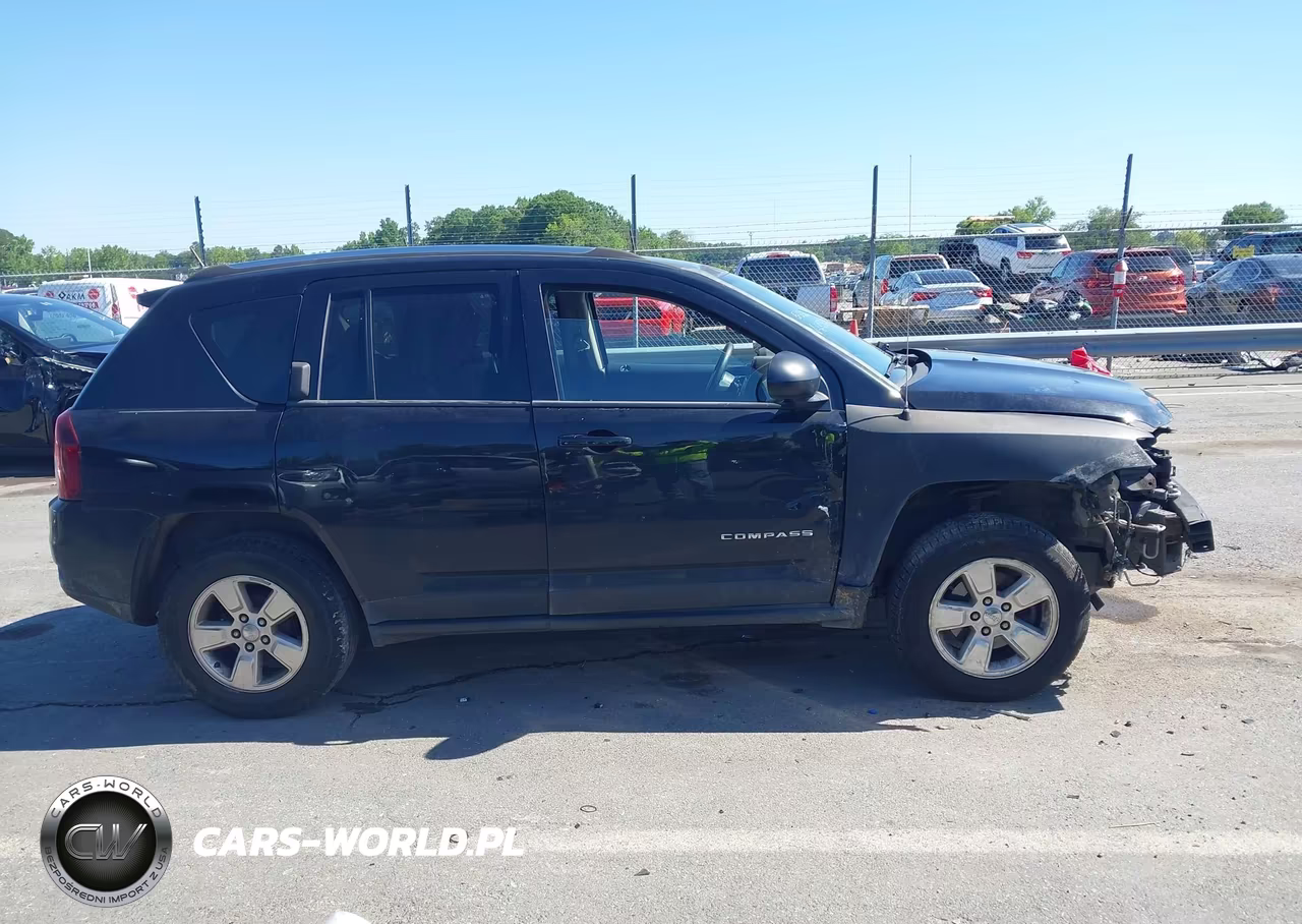 2014 Jeep Compass Sport VIN:1C4NJCBA9ED642369 - 13