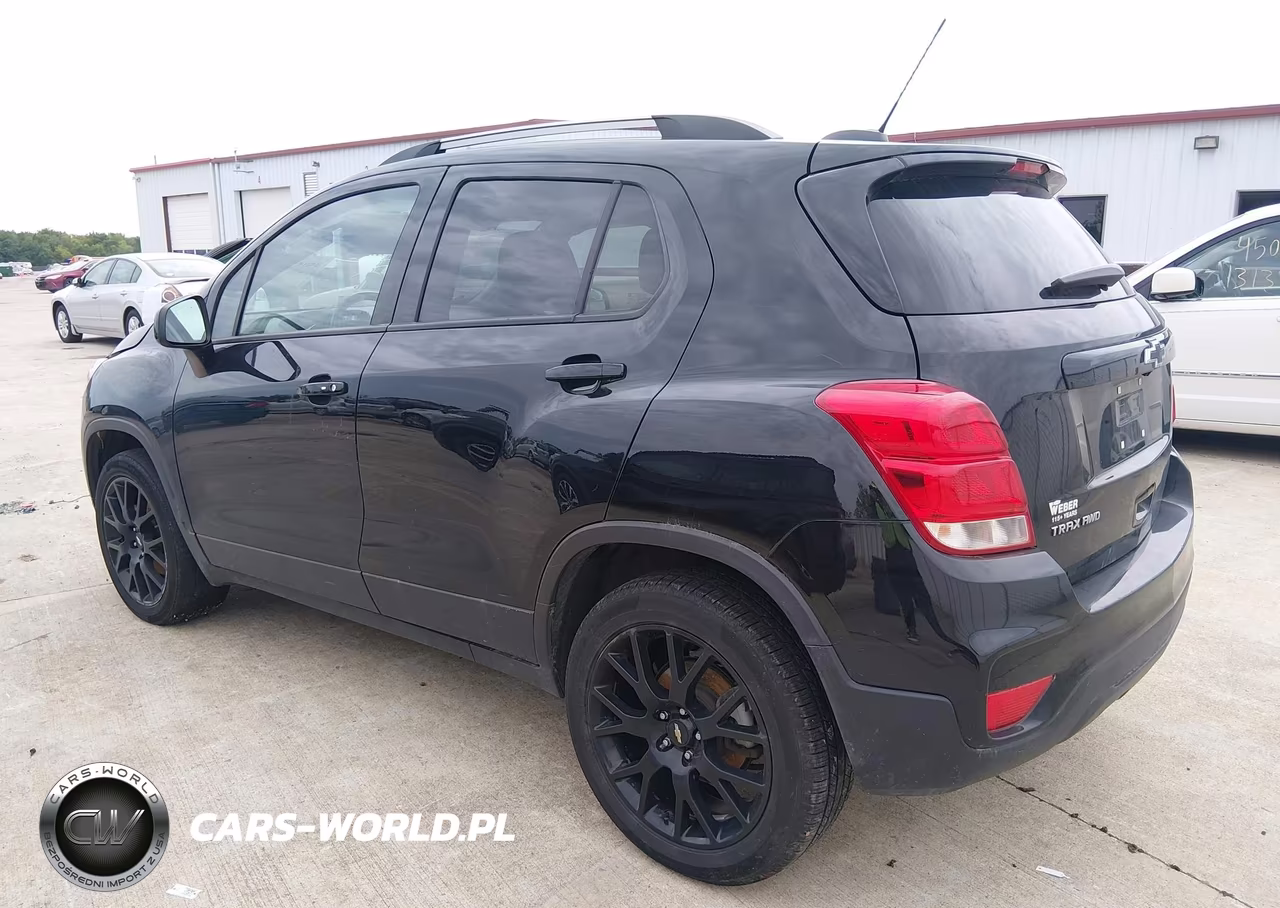 2022 Chevrolet Trax Awd Lt VIN:KL7CJPSM1NB535852 - 3
