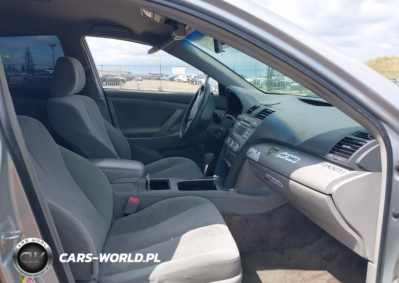 2010 Toyota Camry Le VIN:JTNBF3EKXA3003129 - 5