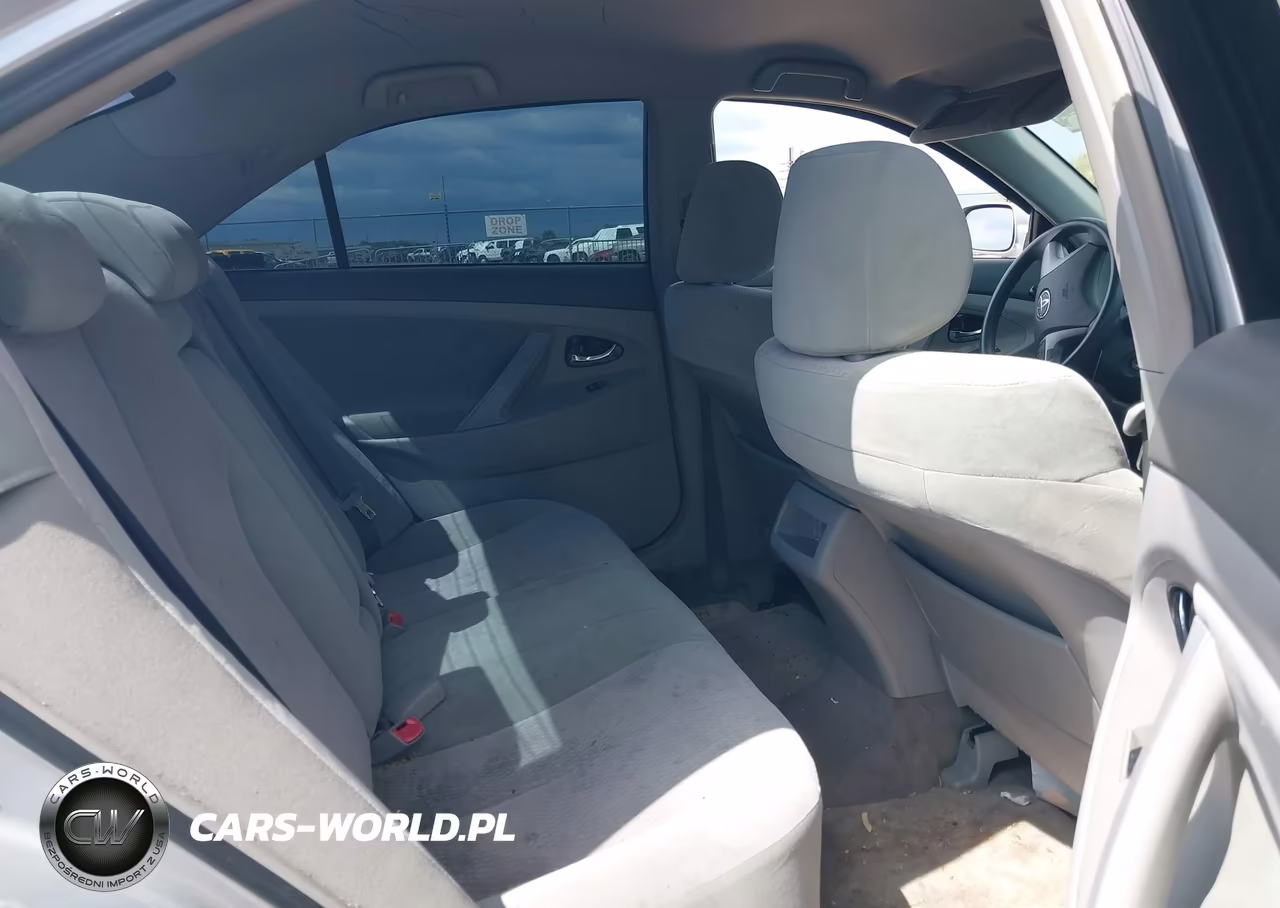 2010 Toyota Camry Le VIN:JTNBF3EKXA3003129 - 8