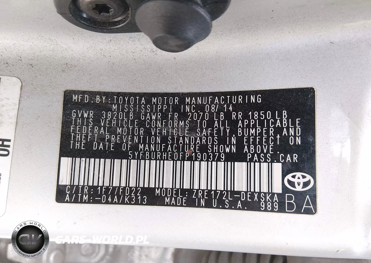 2015 Toyota Corolla S Plus VIN:5YFBURHE0FP190379 - 9