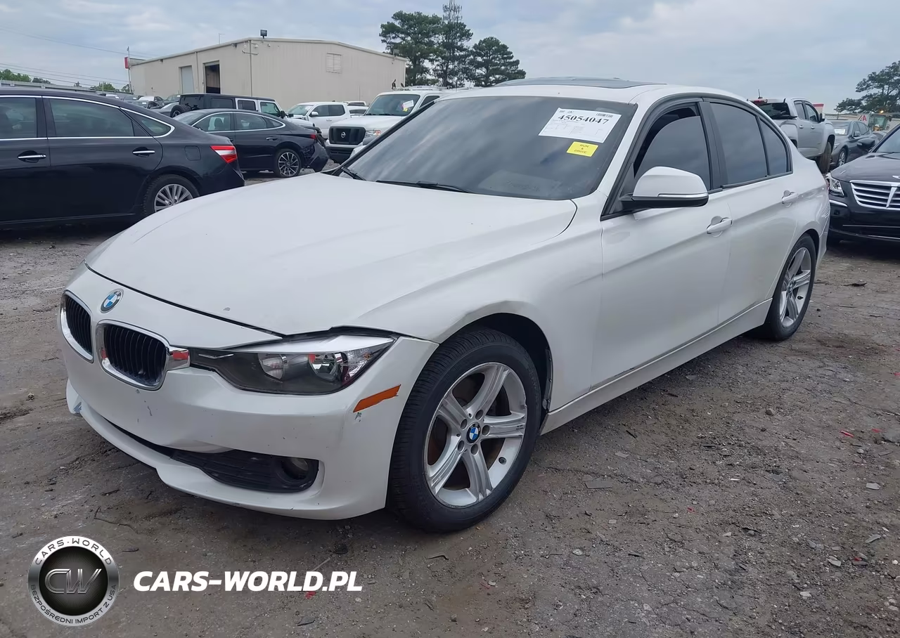 BMW 328I VIN:WBA3B3C5XDF532789 - 2