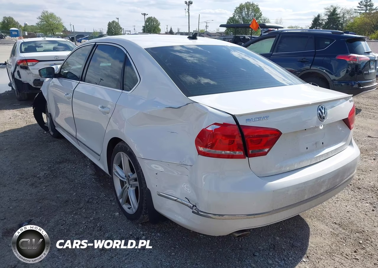 2013 Volkswagen Passat 2.0L Tdi Sel Premium VIN:1VWCN7A31DC108564 - 3