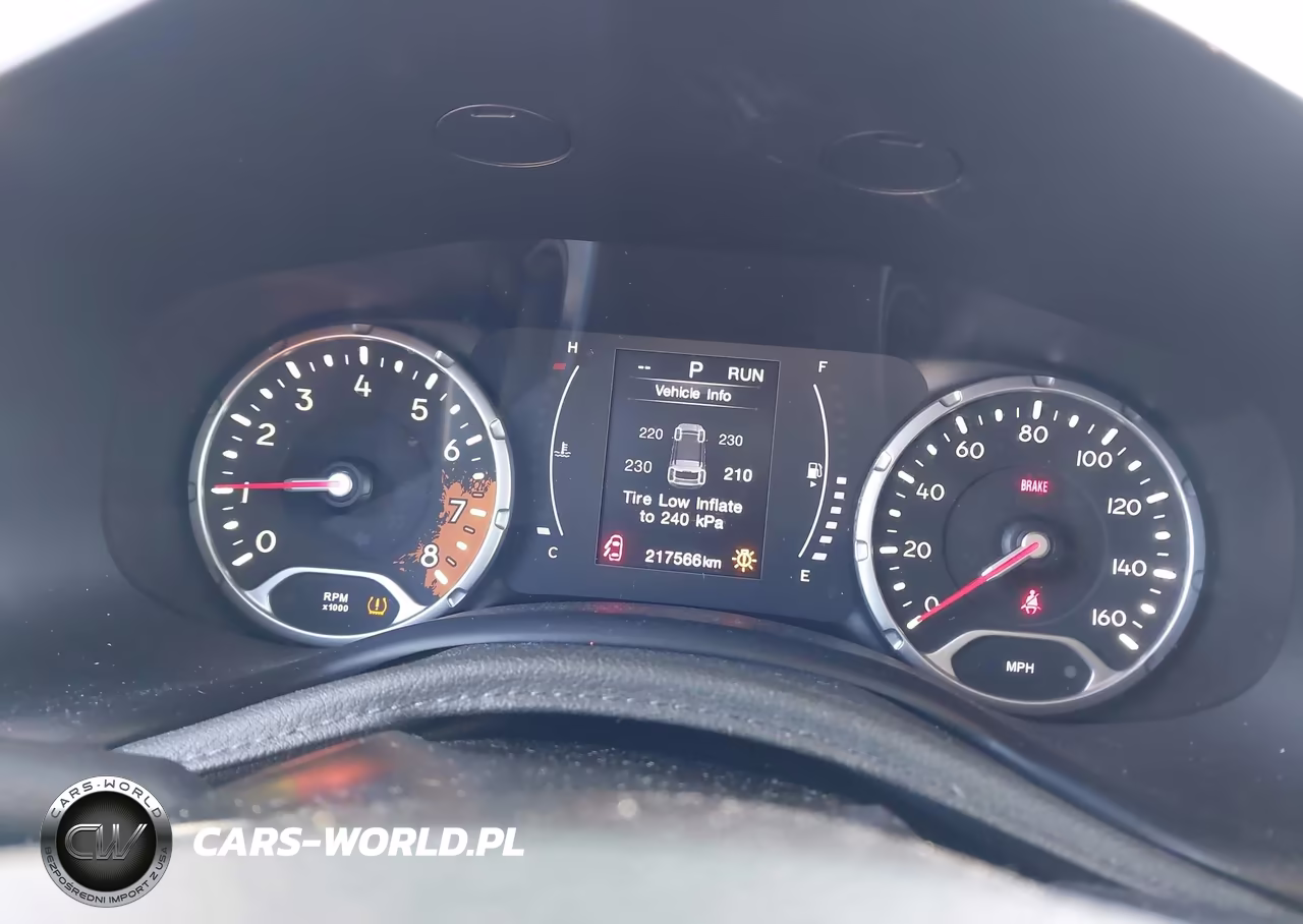 2018 Jeep Renegade Latitude Fwd VIN:ZACCJABB6JPH88745 - 7