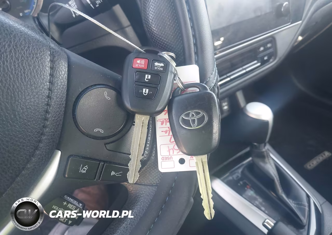 2017 Toyota Corolla Le VIN:5YFBURHE8HP712209 - 11