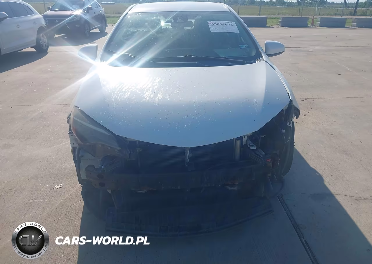 2017 Toyota Corolla Le VIN:5YFBURHE8HP712209 - 13