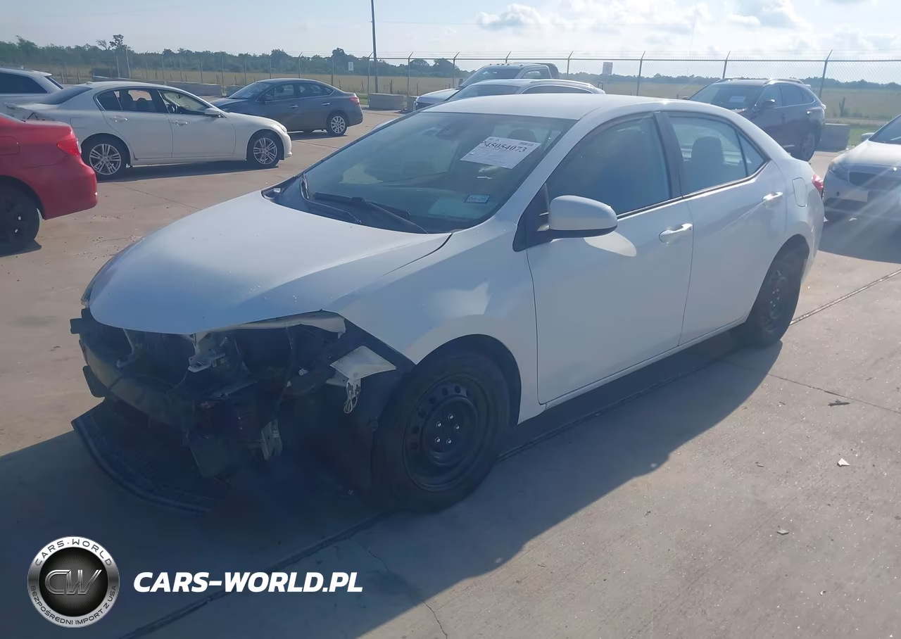 2017 Toyota Corolla Le VIN:5YFBURHE8HP712209 - 2