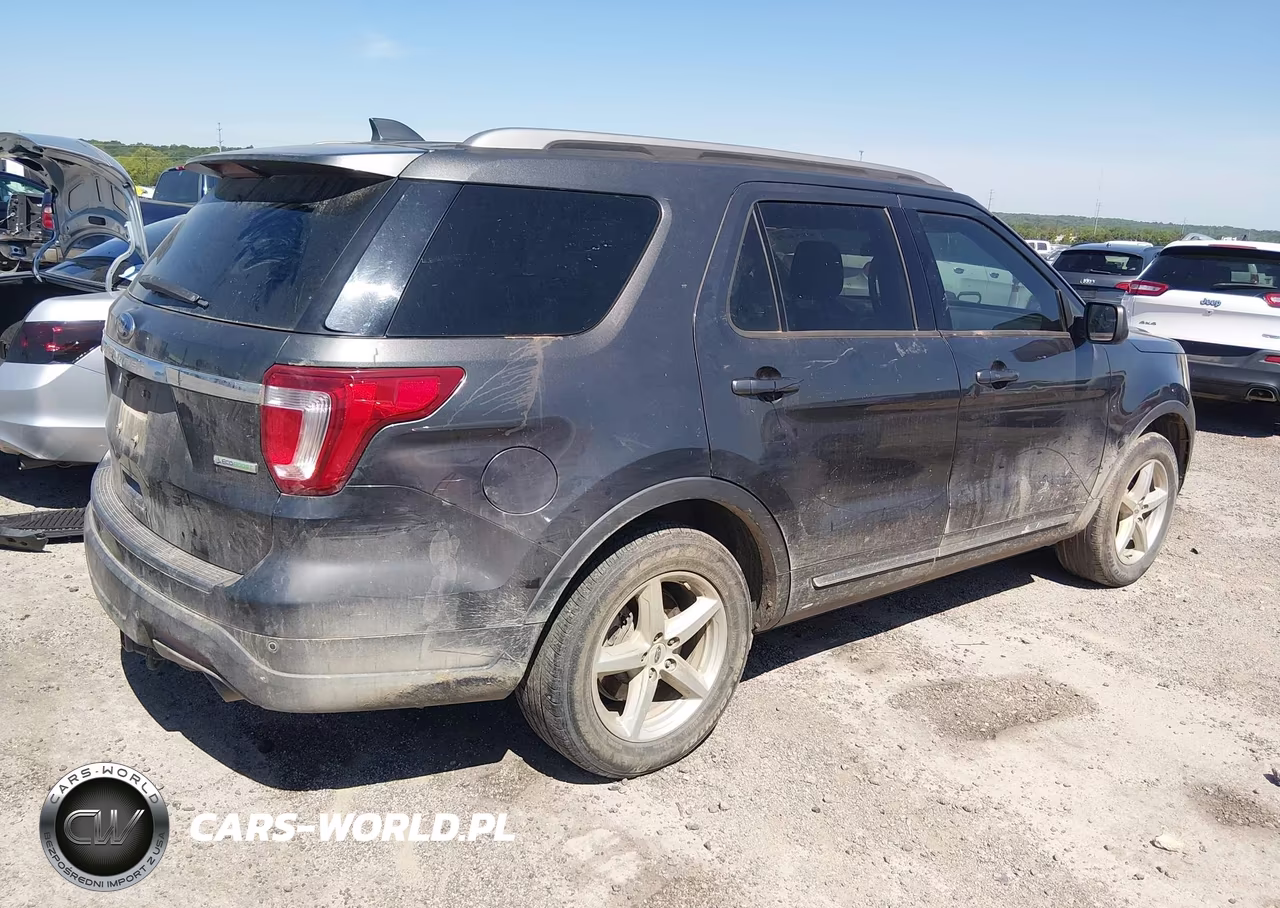 2018 Ford Explorer Xlt VIN:1FM5K7DH9JGC51936 - 4