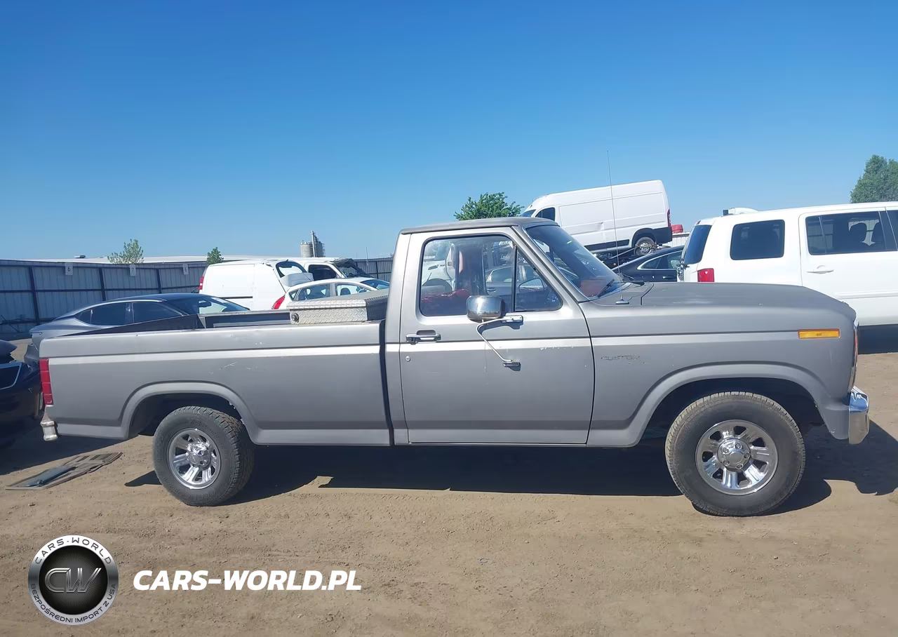 1981 Ford F100 VIN:1FTCF10E5BRA14584 - 13