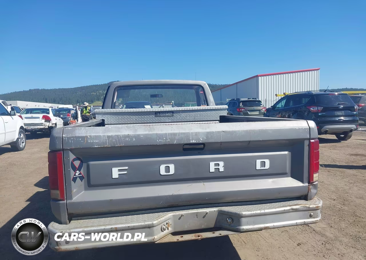 1981 Ford F100 VIN:1FTCF10E5BRA14584 - 16