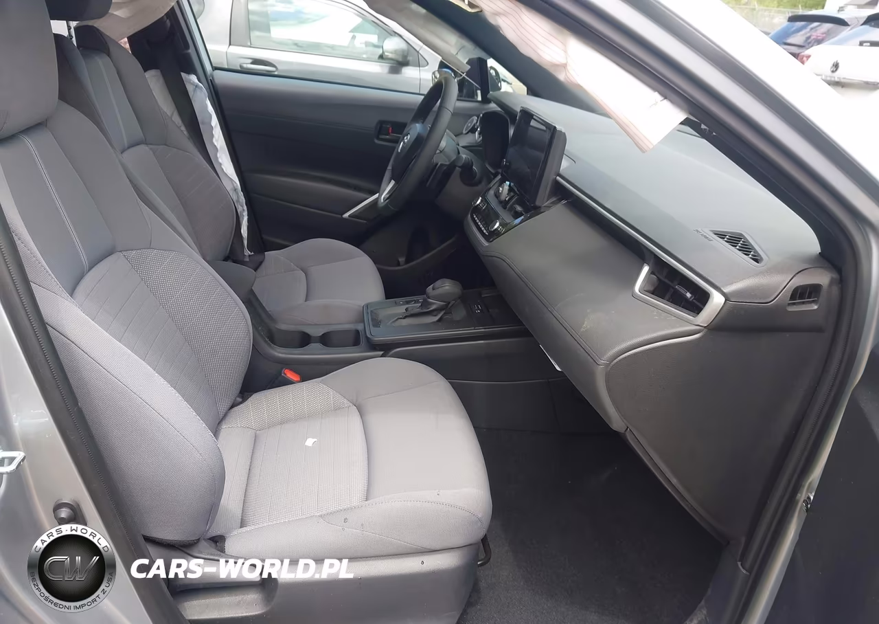 2026 Toyota Corolla Cross Hybrid Se VIN:7MUFBABG2TV100189 - 5