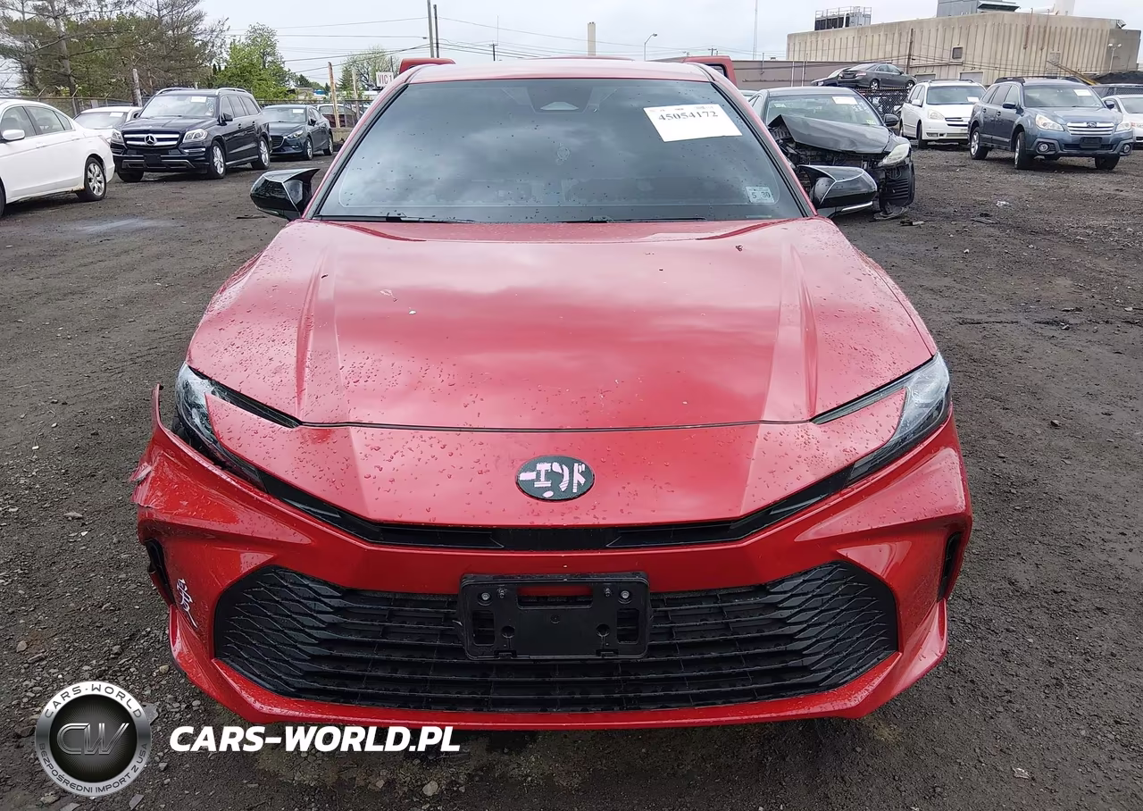 2025 Toyota Camry Le VIN:4T1DAACK8SU159454 - 12