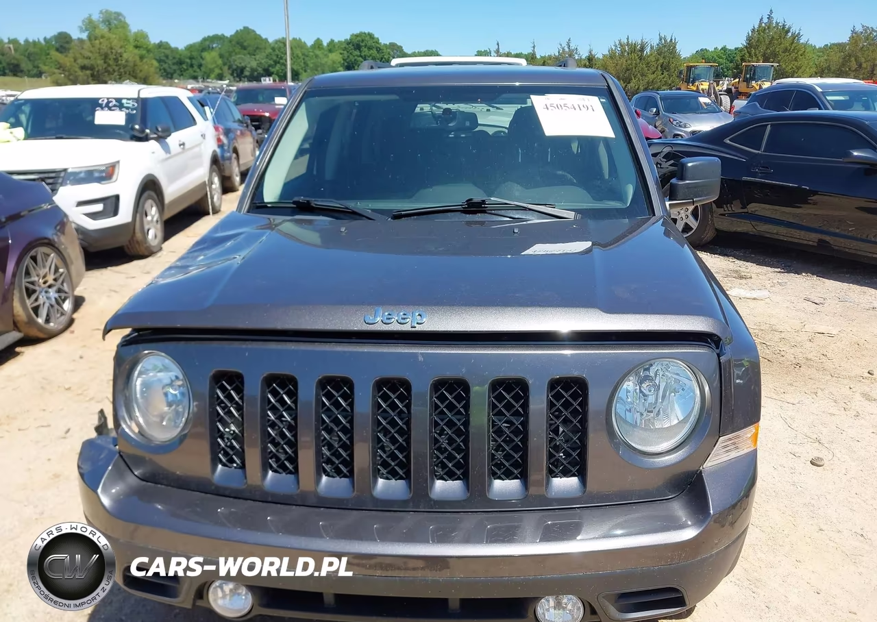 2017 Jeep Patriot Latitude 4X4 VIN:1C4NJRFBXHD180950 - 12