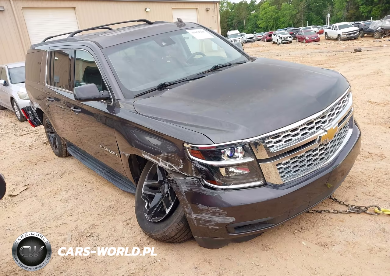 2016 Chevrolet Suburban Lt – zdjęcie 1 z 17