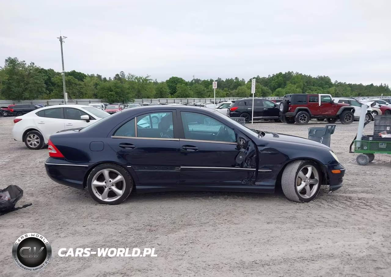 2006 Mercedes-Benz C-Class Sport VIN:WDBRF52H86F752801 - 13