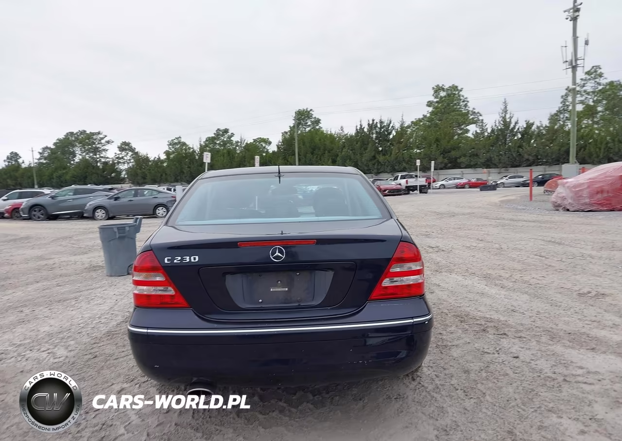 2006 Mercedes-Benz C-Class Sport VIN:WDBRF52H86F752801 - 16
