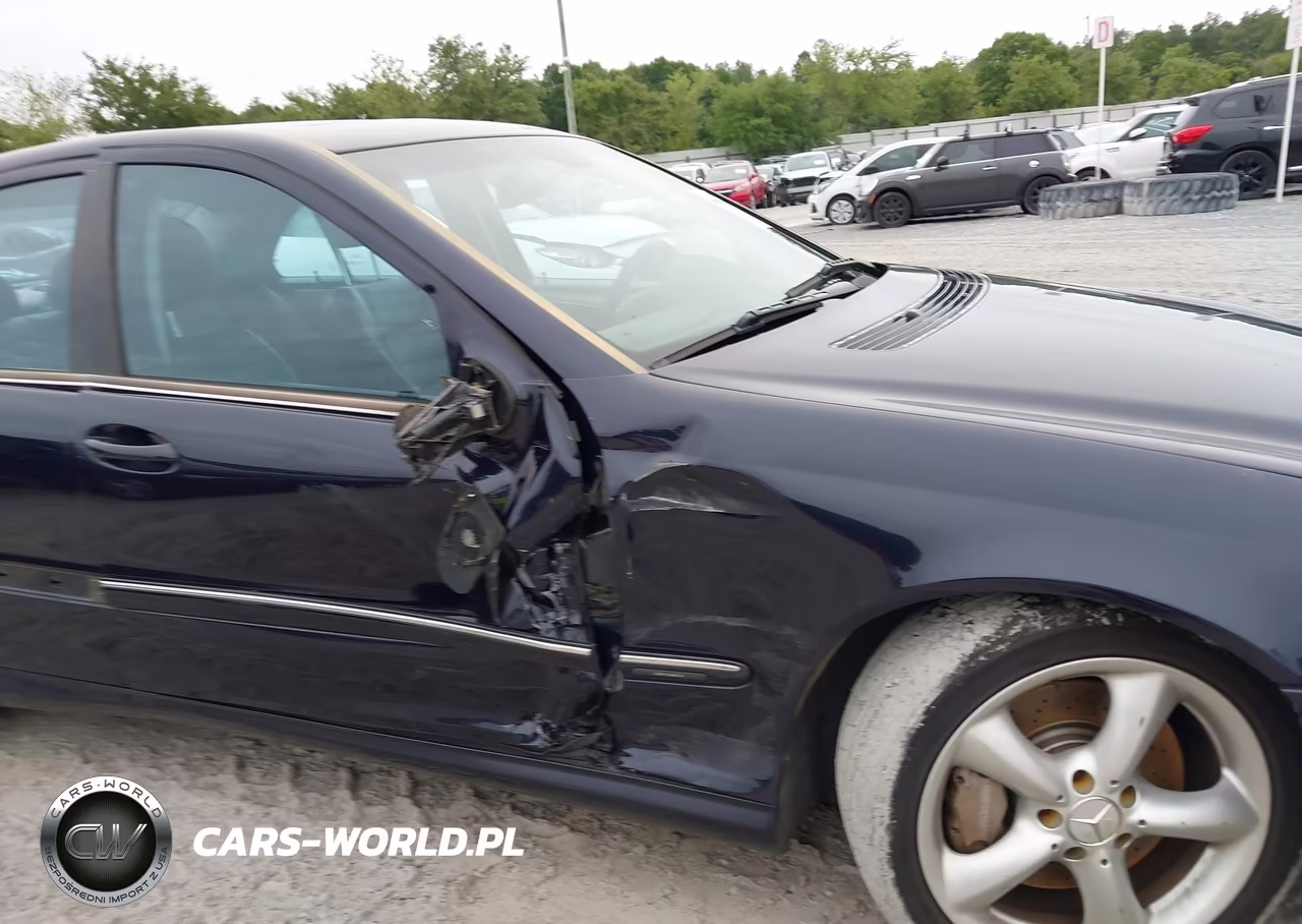 2006 Mercedes-Benz C-Class Sport VIN:WDBRF52H86F752801 - 6