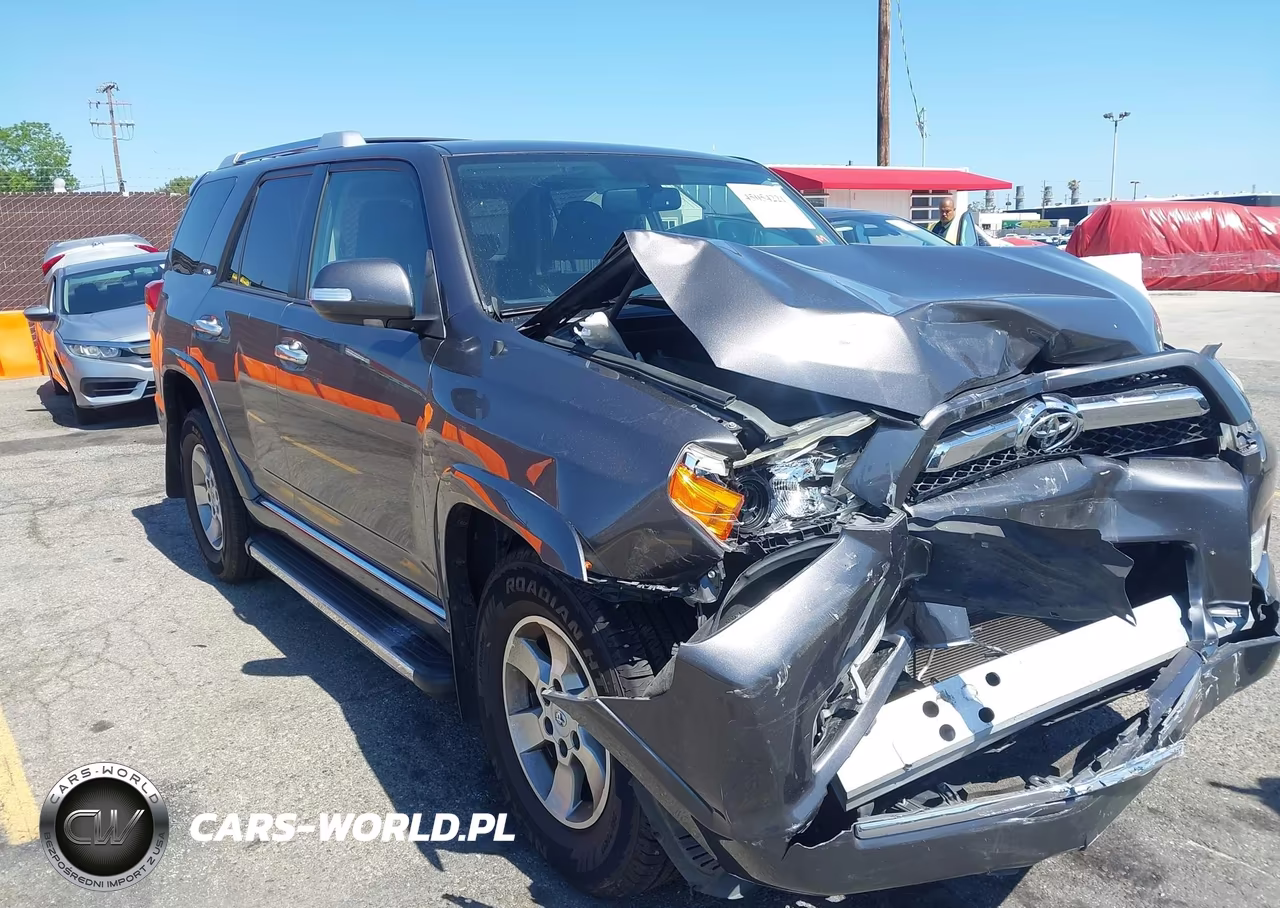 2013 Toyota 4Runner Sr5