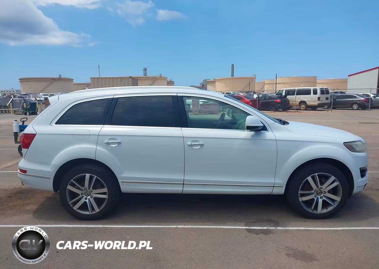 2015 Audi Q7 3.0T Premium VIN:WA1LGAFE5FD002212 - 13