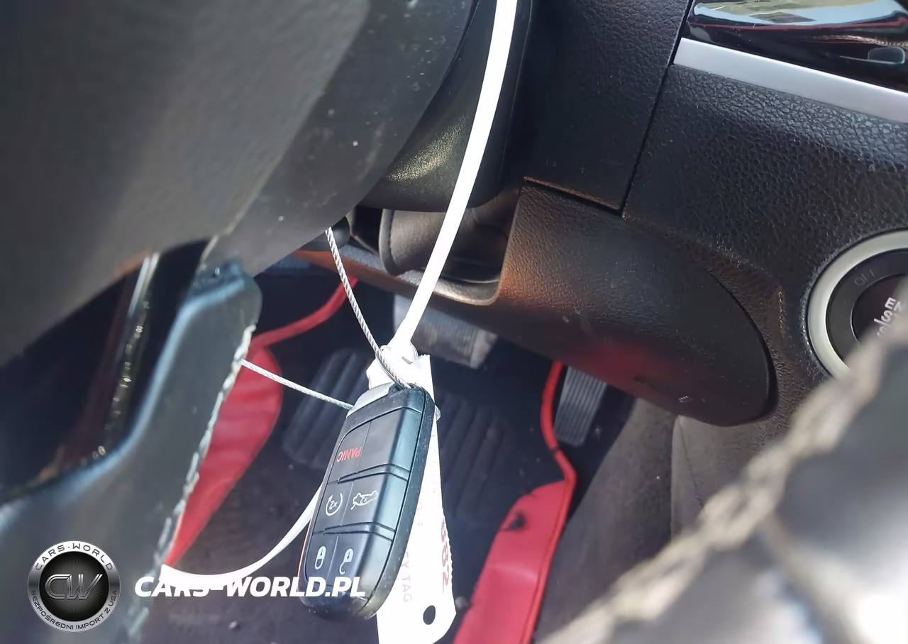 2021 Chrysler 300 300S VIN:2C3CCABG3MH525533 - 11