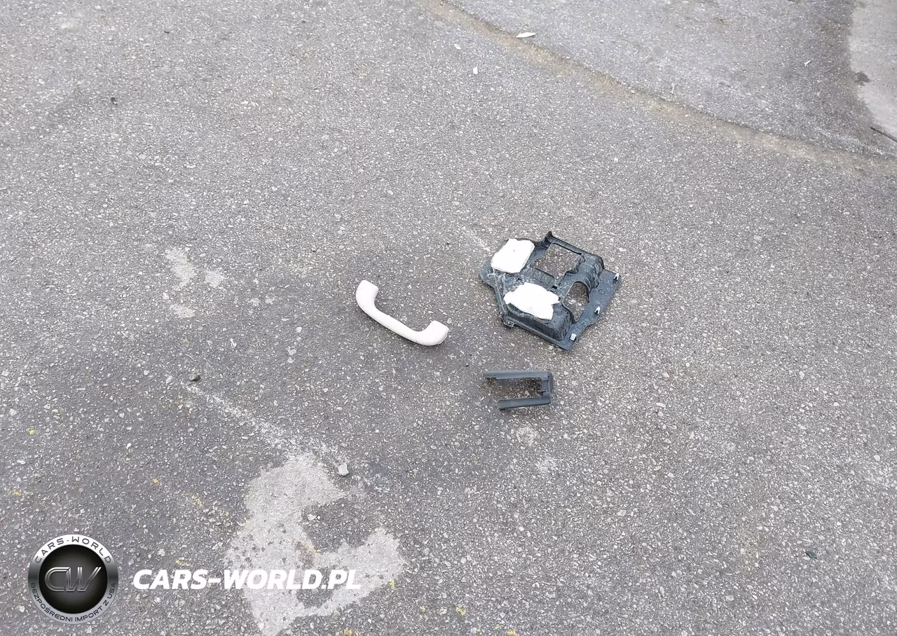 2021 Subaru Outback Limited VIN:4S4BTANC7M3197757 - 12