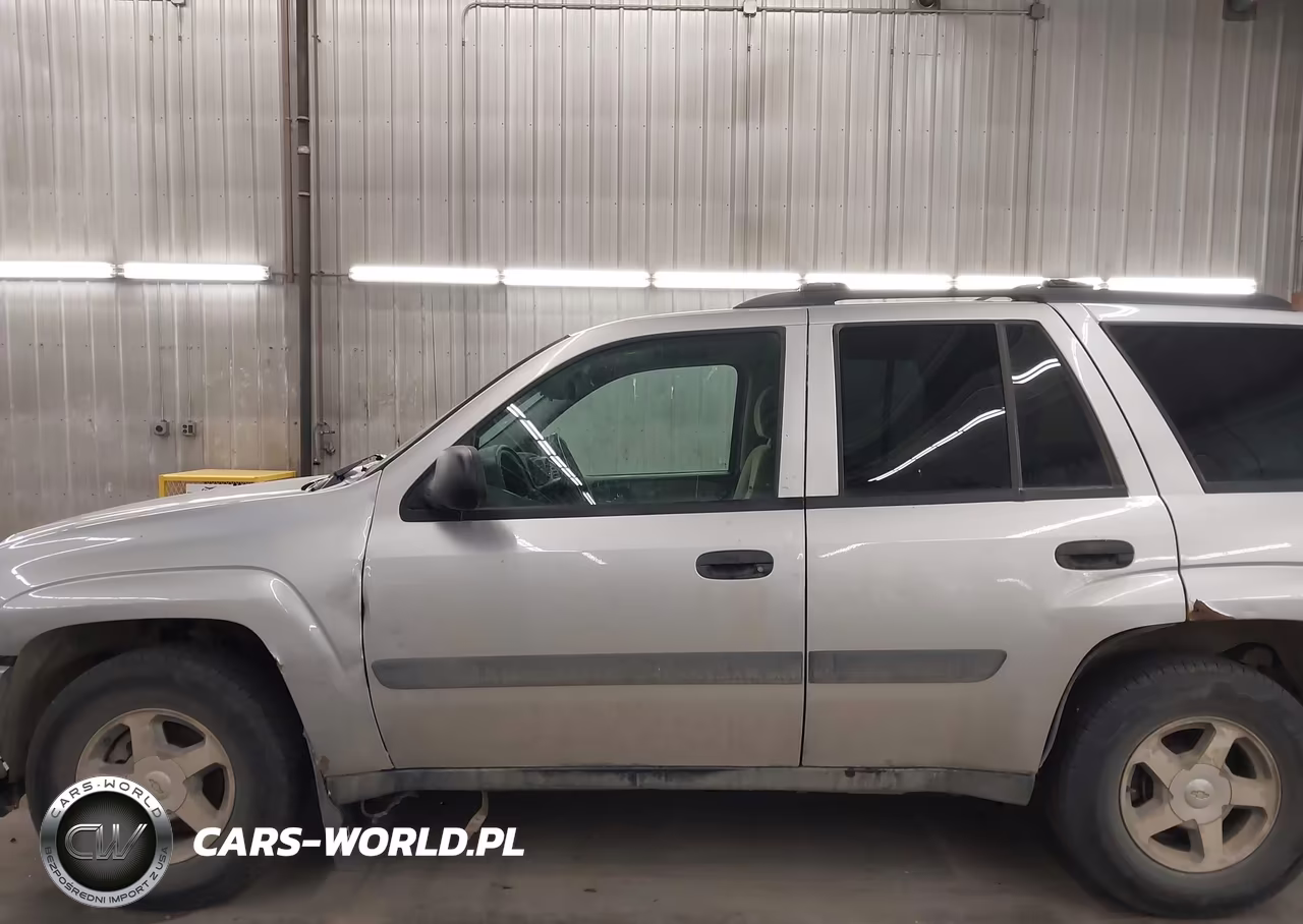 2005 Chevrolet Trailblazer Ls VIN:1GNDT13S852204818 - 15