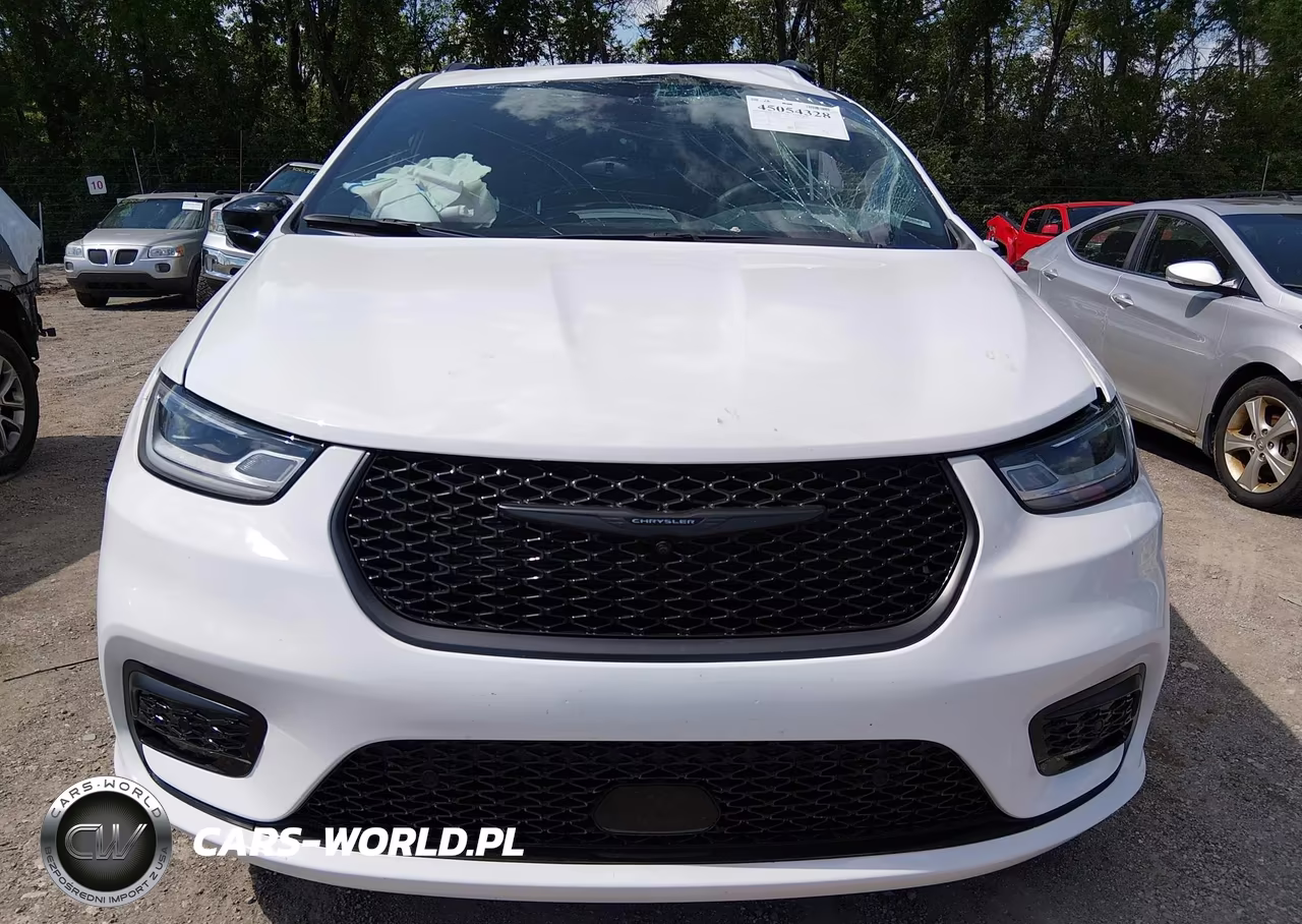2024 Chrysler Pacifica Touring L VIN:2C4RC1BG6RR130124 - 13