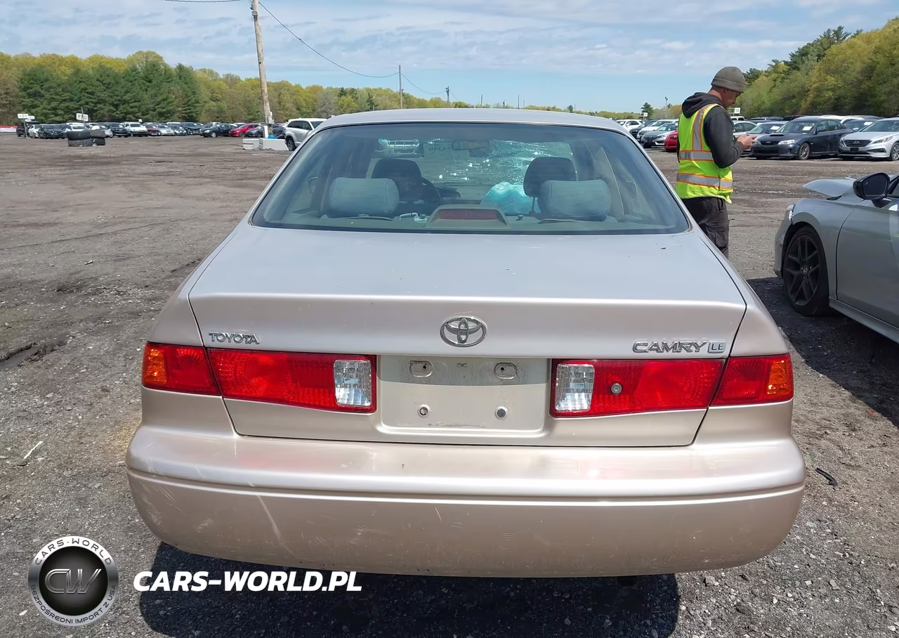 2001 Toyota Camry Le VIN:4T1BG22K01U017935 - 16