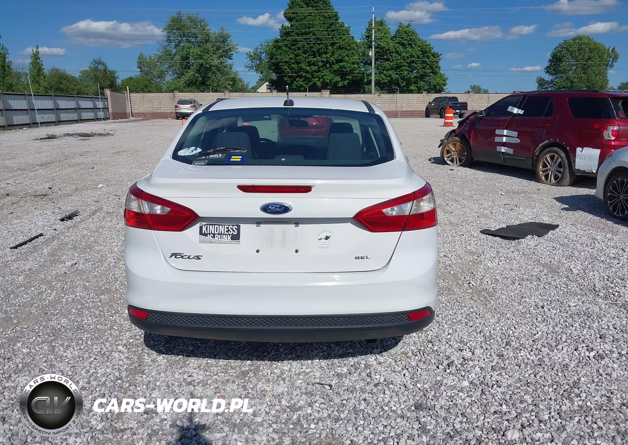 2012 Ford Focus Sel VIN:1FAHP3H24CL317035 - 16