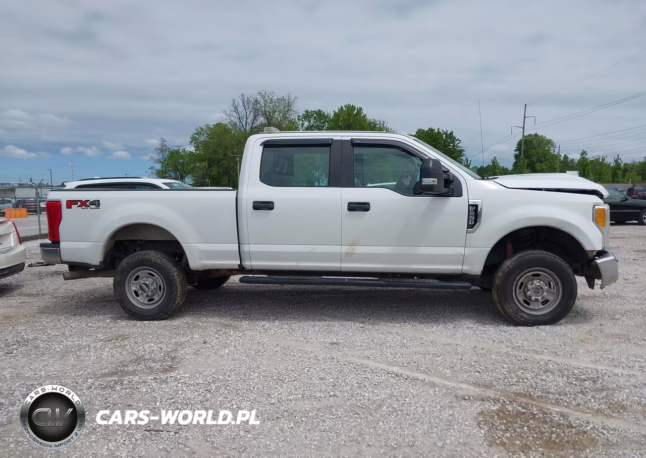 2017 Ford F-250 Xl VIN:1FT7W2B68HEE06357 - 13