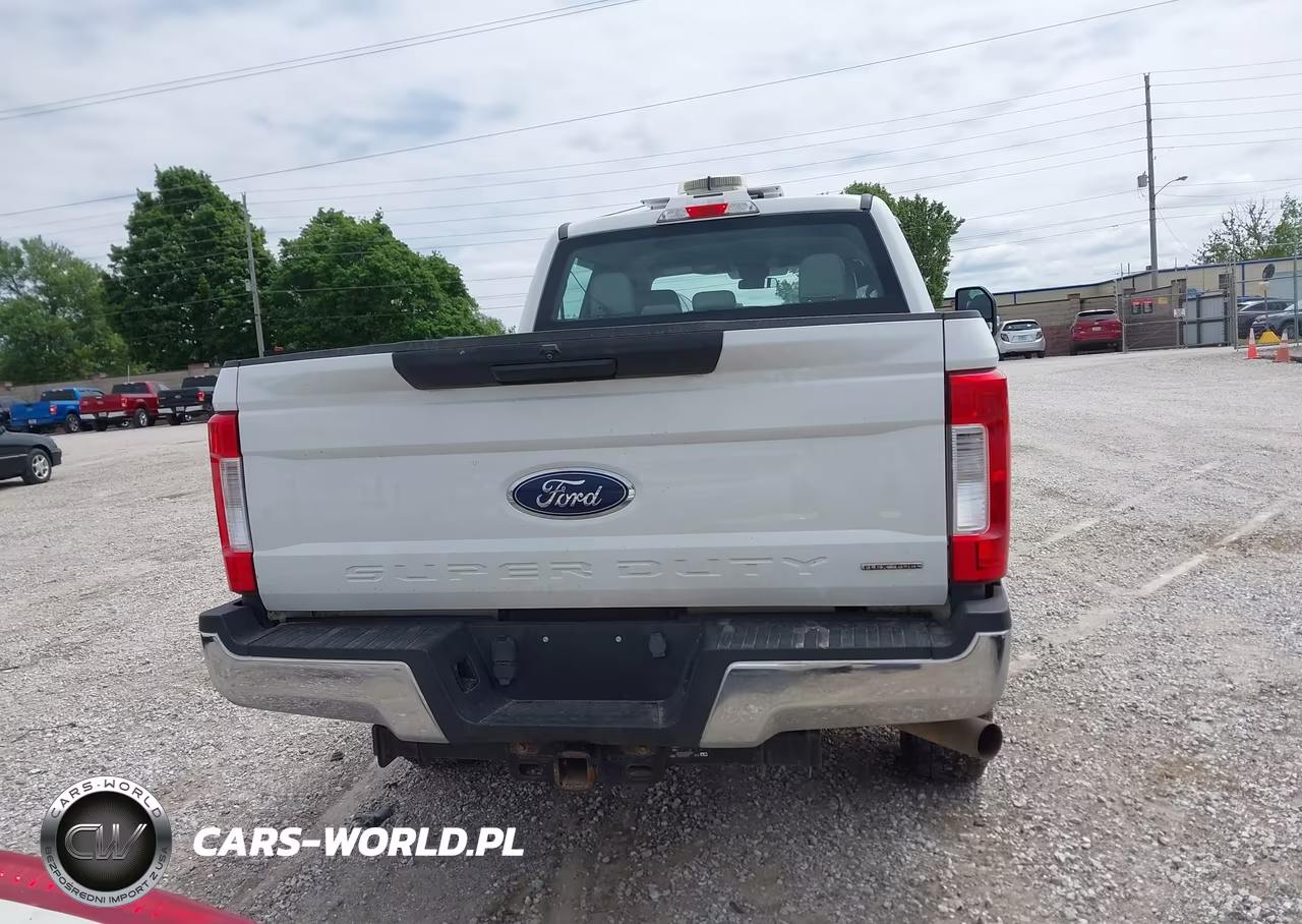 2017 Ford F-250 Xl VIN:1FT7W2B68HEE06357 - 16