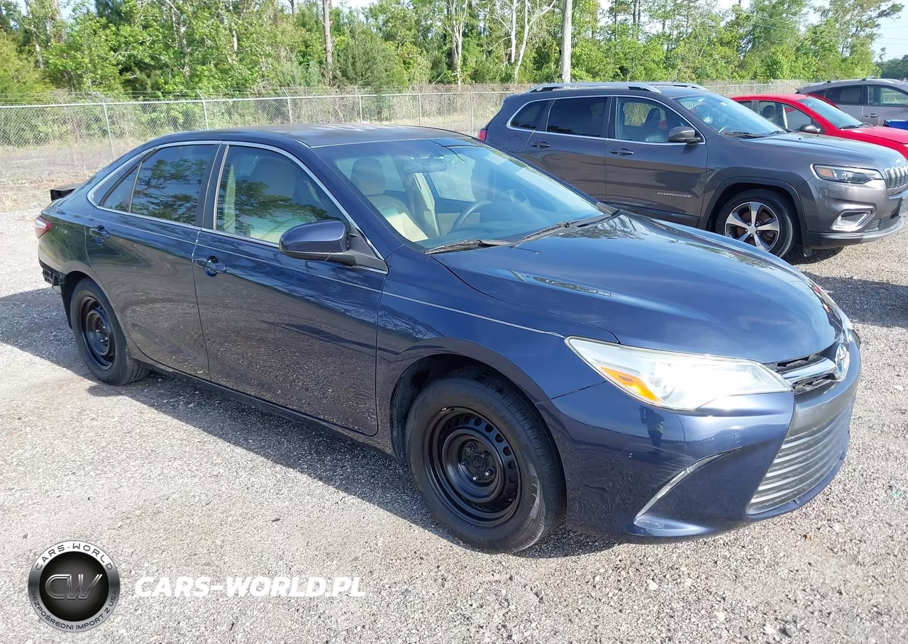 2015 Toyota Camry Le