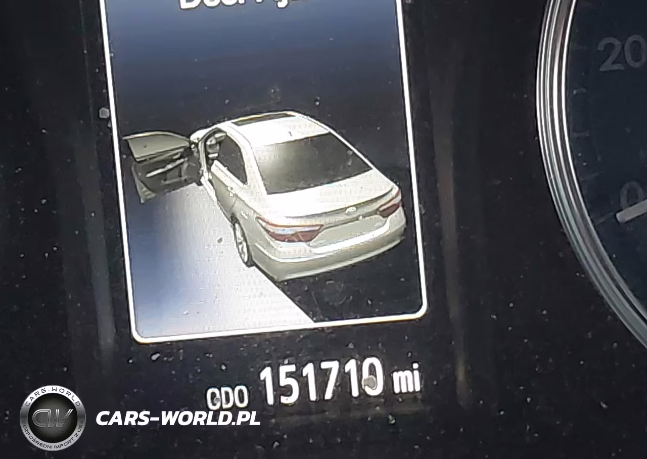 2016 Toyota Camry Le VIN:4T1BF1FK4GU517371 - 16