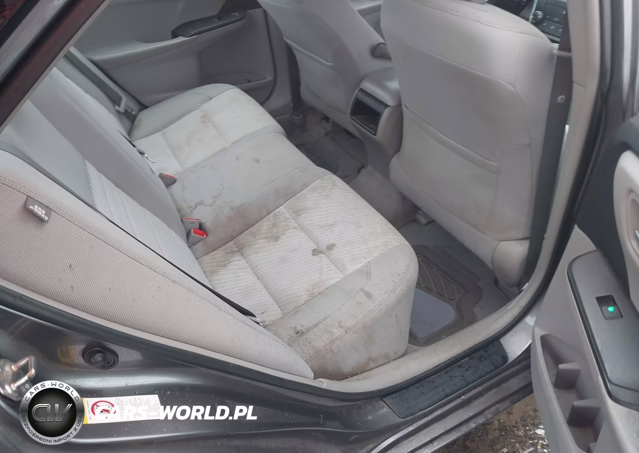 2016 Toyota Camry Le VIN:4T1BF1FK4GU517371 - 8