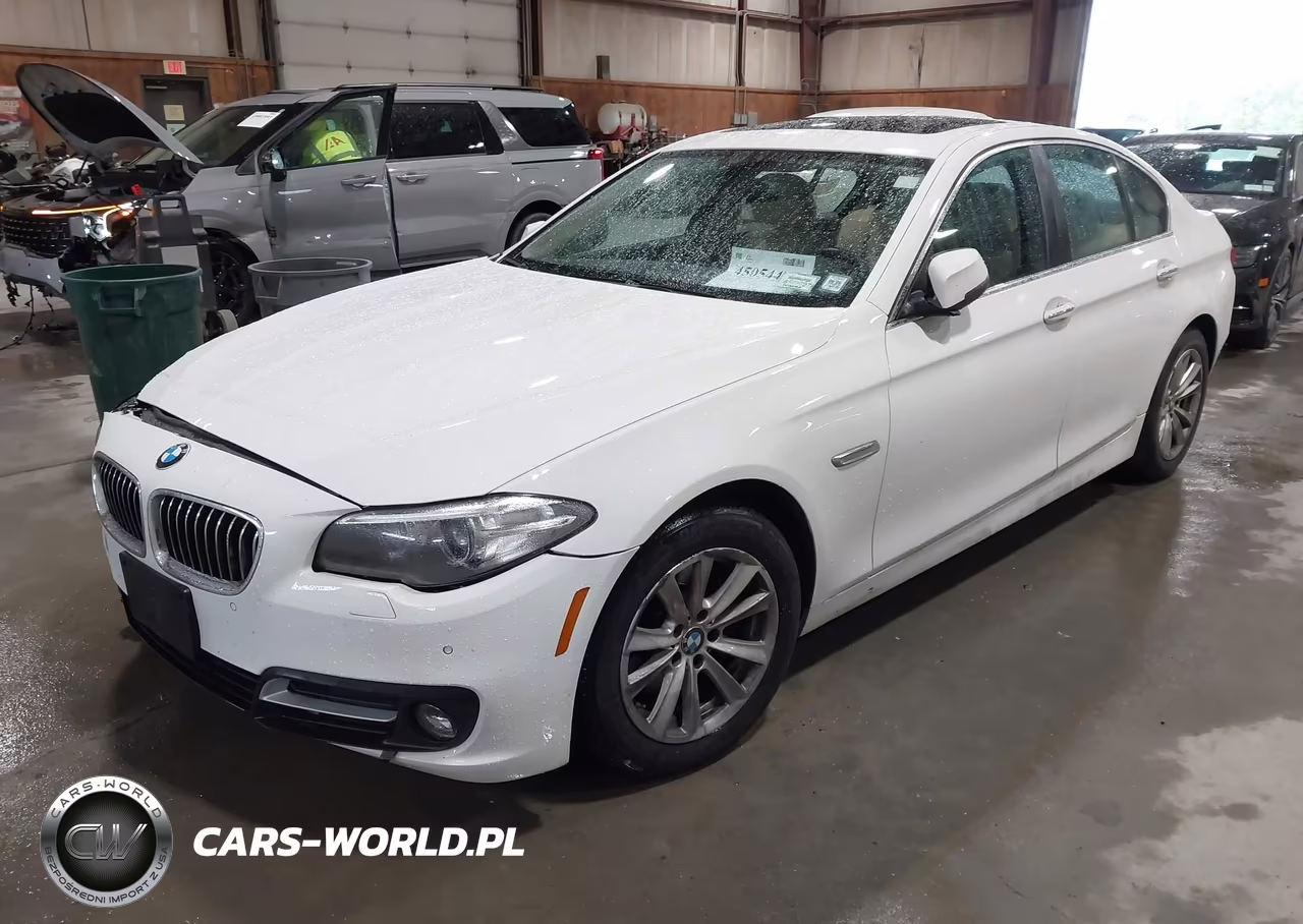 2016 BMW 528I xDrive VIN:WBA5A7C59GG151663 - 2