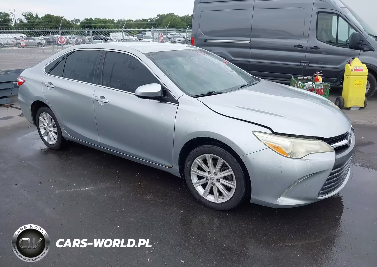 2015 Toyota Camry Le