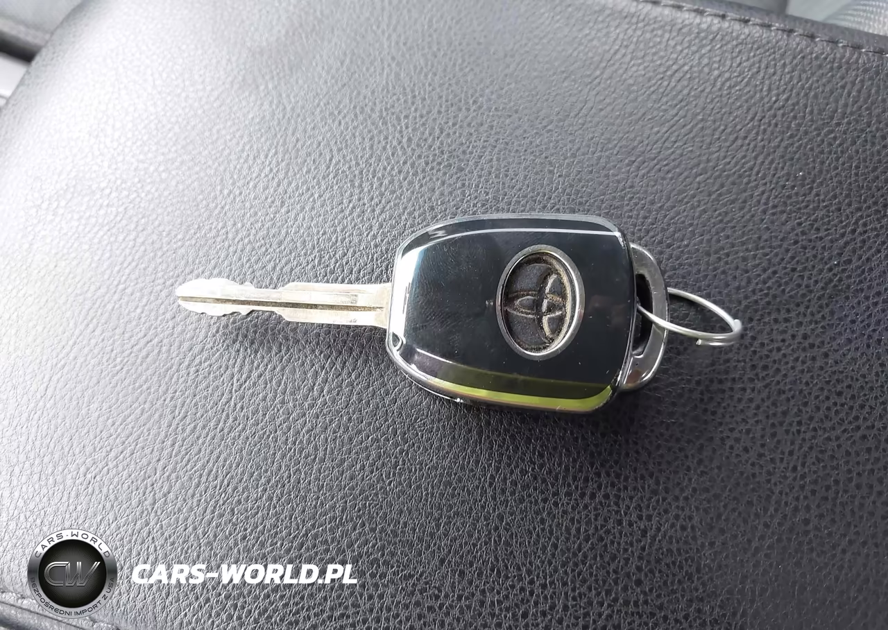 2015 Toyota Camry Le VIN:4T1BF1FK8FU919103 - 11