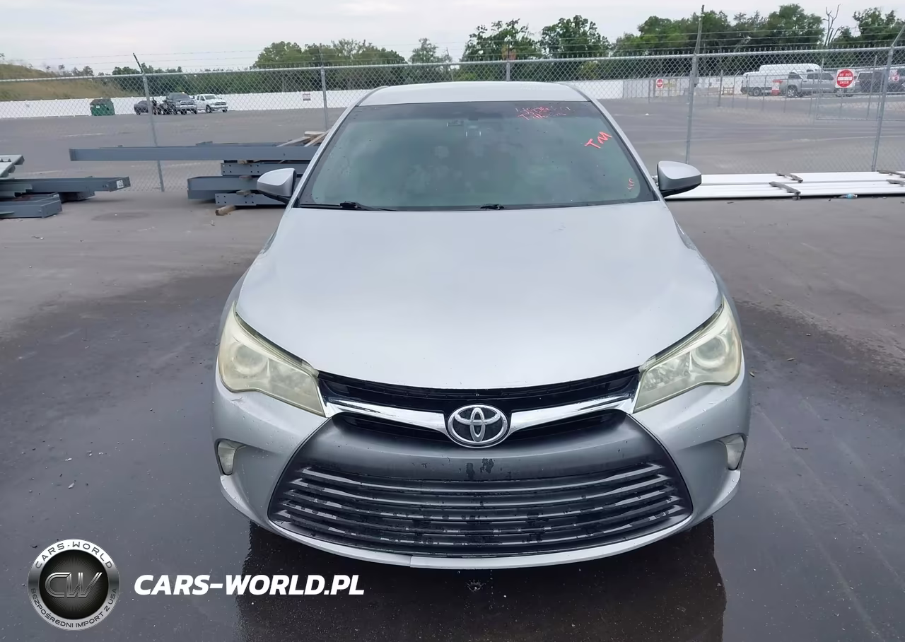 2015 Toyota Camry Le VIN:4T1BF1FK8FU919103 - 12