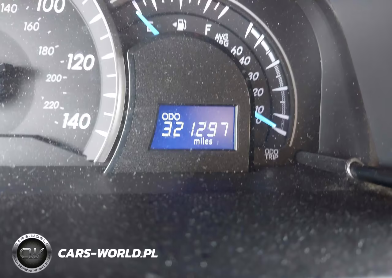 2015 Toyota Camry Le VIN:4T1BF1FK8FU919103 - 15