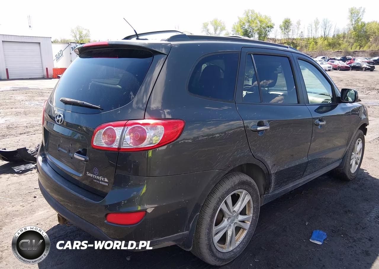 2011 Hyundai Santa Fe Limited V6 VIN:5XYZKDAG3BG055799 - 4
