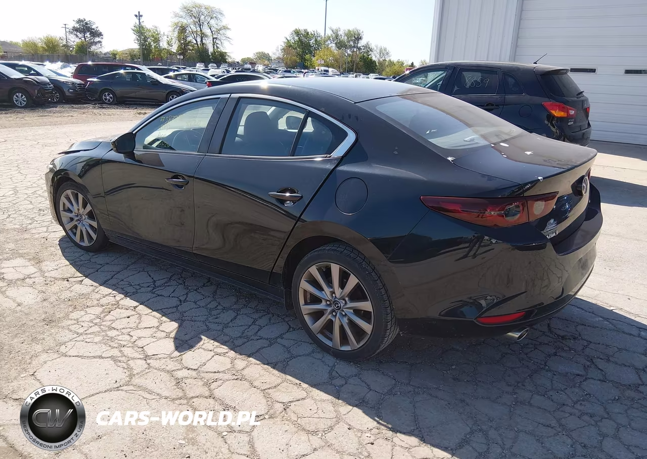 2019 Mazda Mazda3 Select Package VIN:JM1BPACL2K1110772 - 3