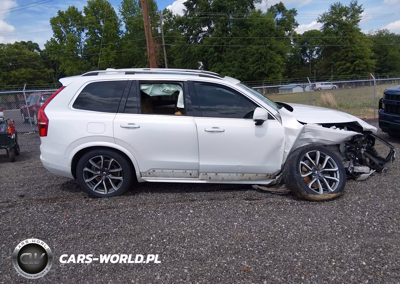 2018 Volvo Xc90 T5 Momentum VIN:YV4102PK7J1339774 - 14