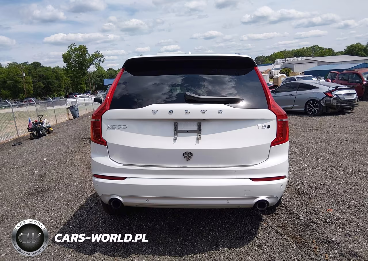 2018 Volvo Xc90 T5 Momentum VIN:YV4102PK7J1339774 - 17