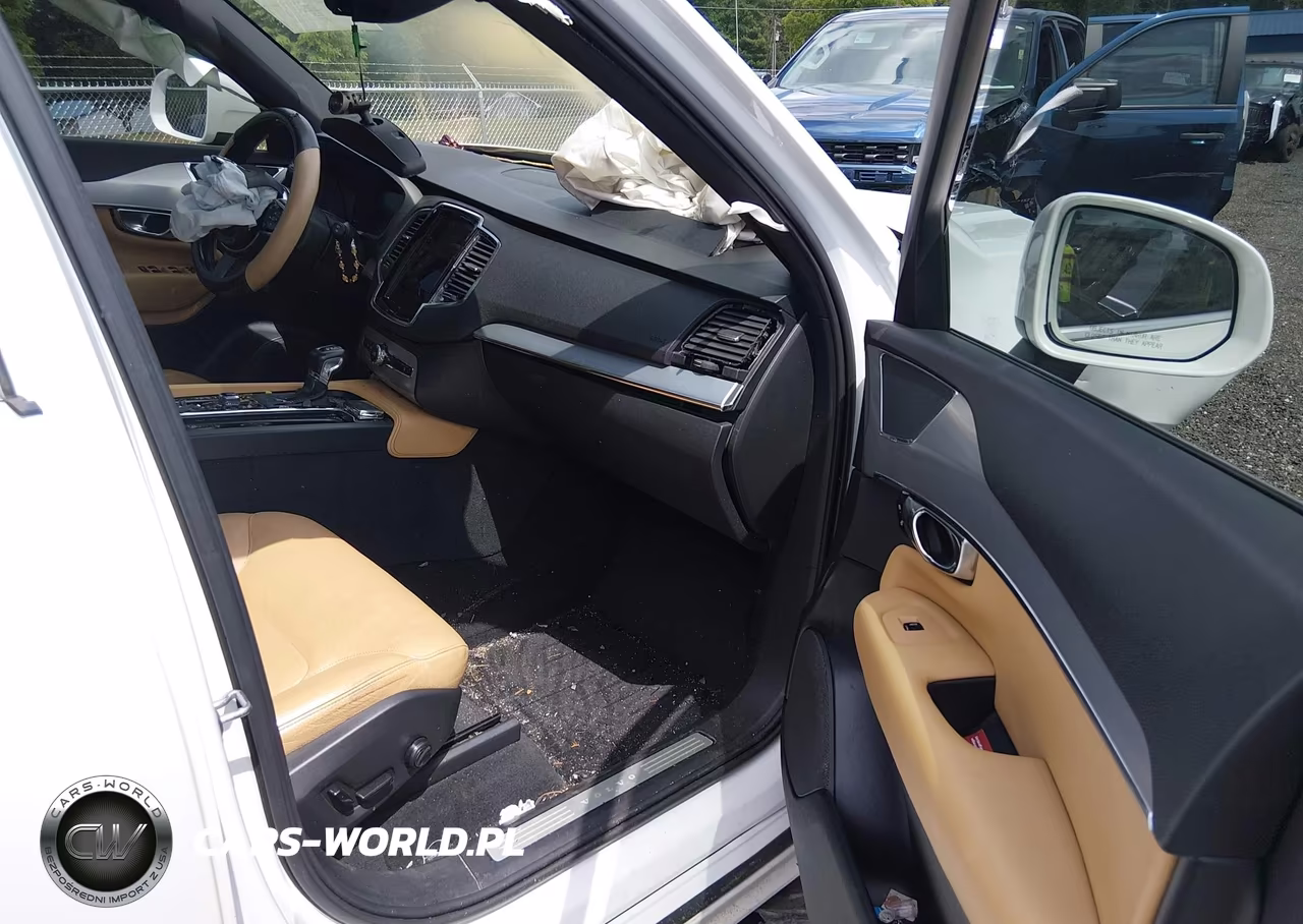 2018 Volvo Xc90 T5 Momentum VIN:YV4102PK7J1339774 - 5