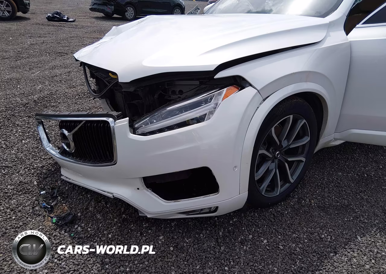 2018 Volvo Xc90 T5 Momentum VIN:YV4102PK7J1339774 - 6