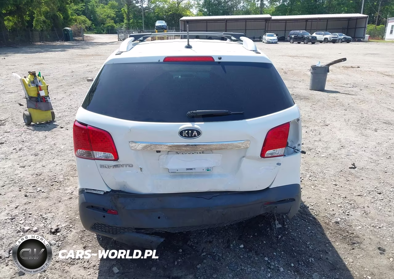 2013 Kia Sorento Lx VIN:5XYKT3A65DG338076 - 16