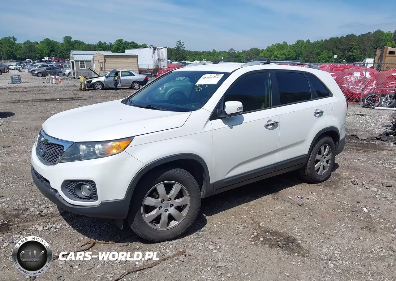2013 Kia Sorento Lx VIN:5XYKT3A65DG338076 - 2