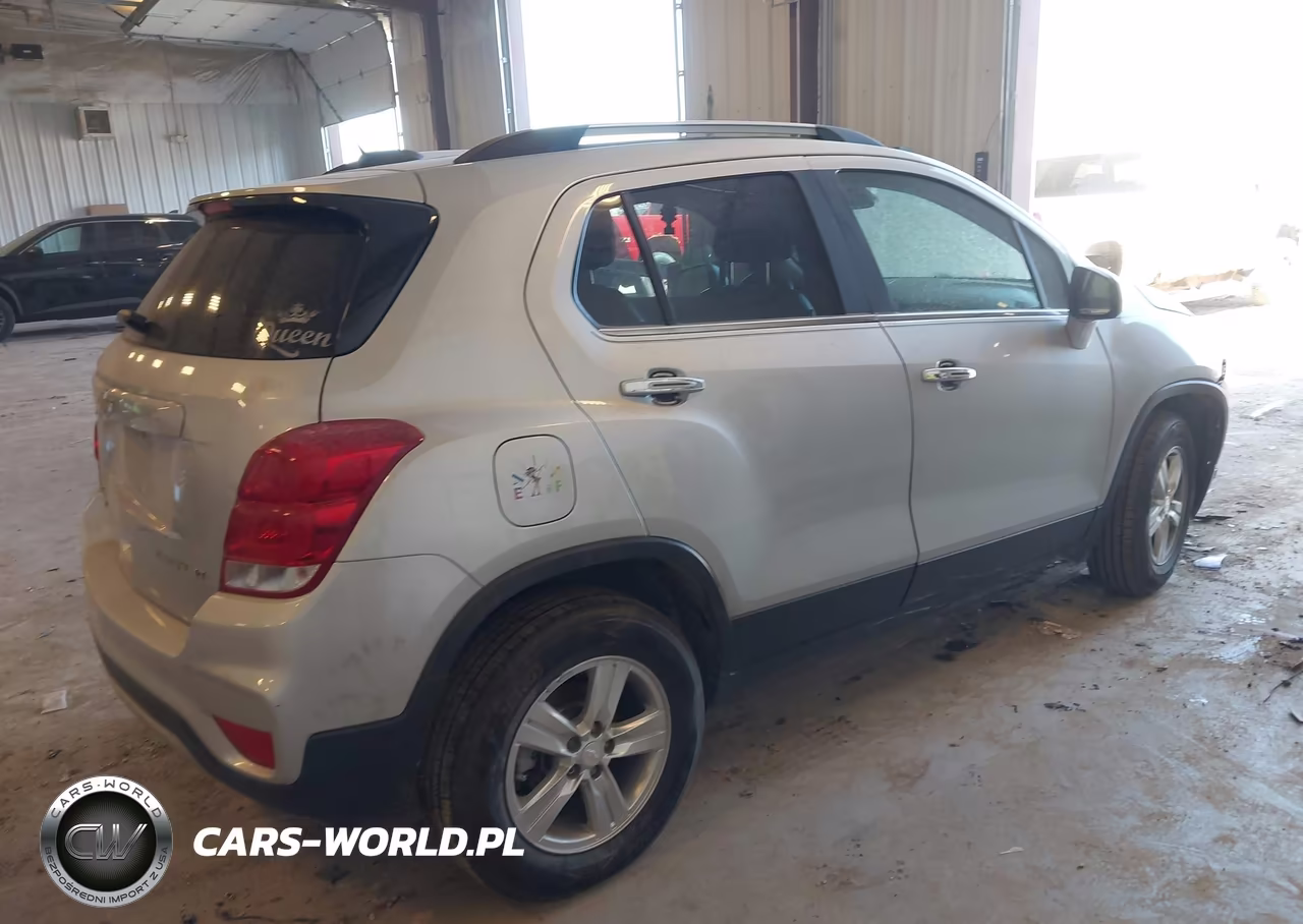 2019 Chevrolet Trax Lt VIN:3GNCJPSB8KL306328 - 4